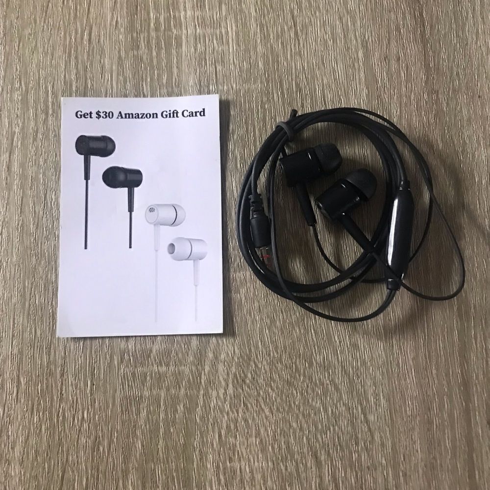 NEW … HEADSET30 Earbuds / Earphones
